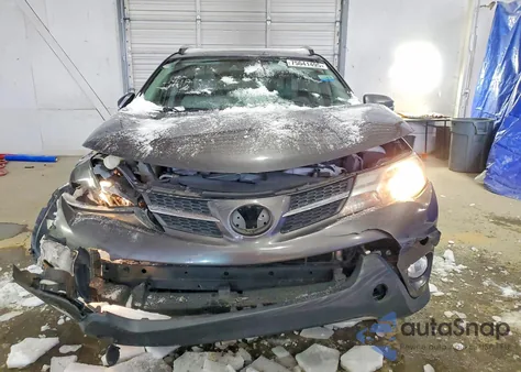 2015 Toyota Rav4 Limited z USA, uszkodzony, nr VIN 2T3YFREV6FW226770